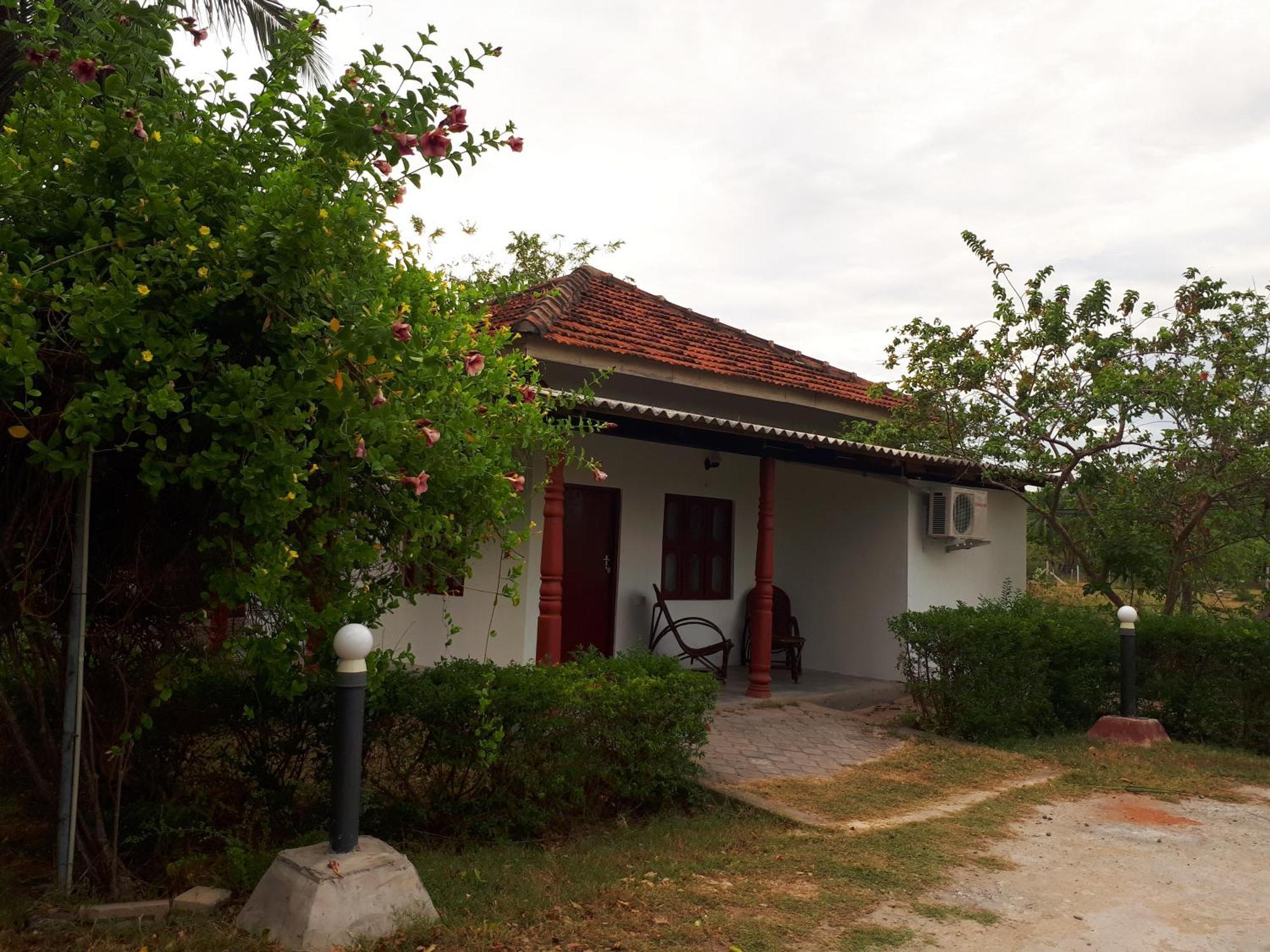Ahsram Accommodations Passikudah Ngoại thất bức ảnh