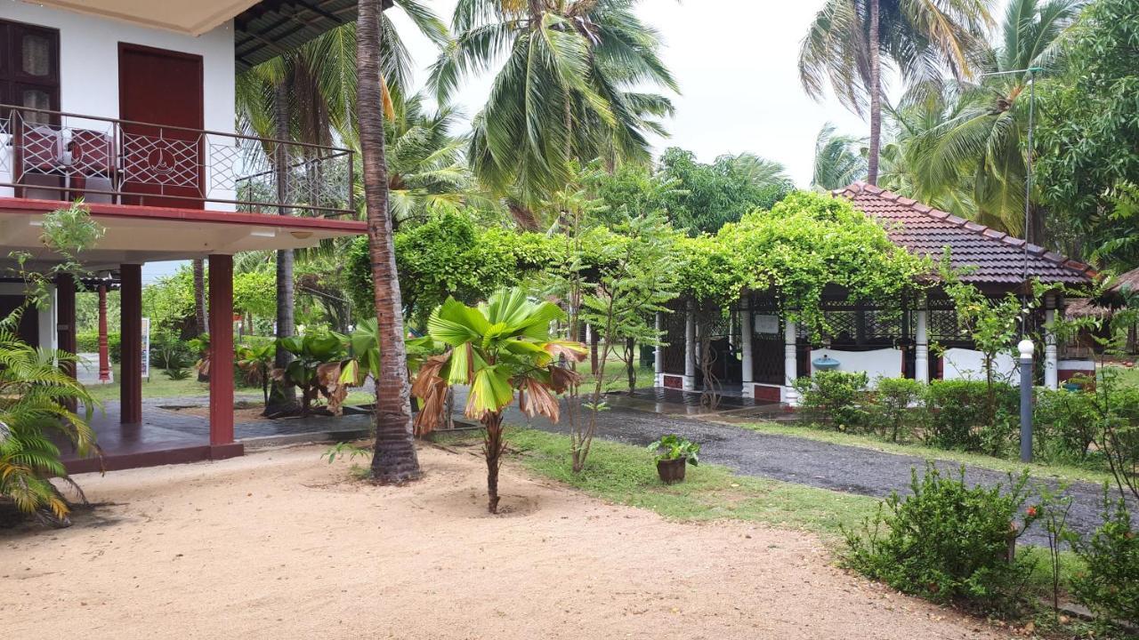 Ahsram Accommodations Passikudah Ngoại thất bức ảnh